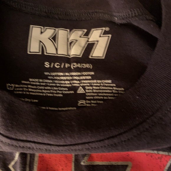 KISS ROCK N ROLL SLEEVELESS T!! Men’s small 34/36 - Picture 4 of 4